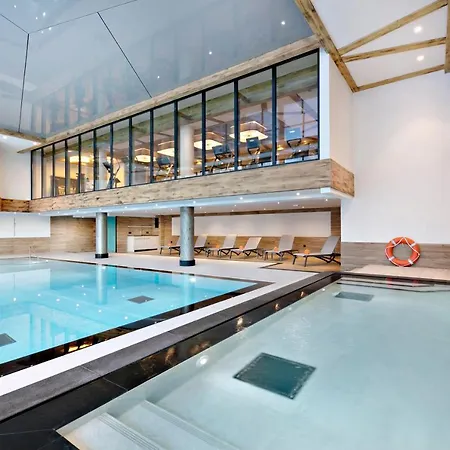 Apartahotel Mgm & Residences - Elena 4*